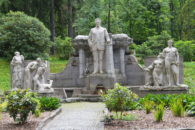 Jeseník - památník V. Priessnitze