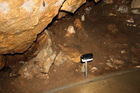 Vynášení zakládek z 50. let v J. Na Pomezí